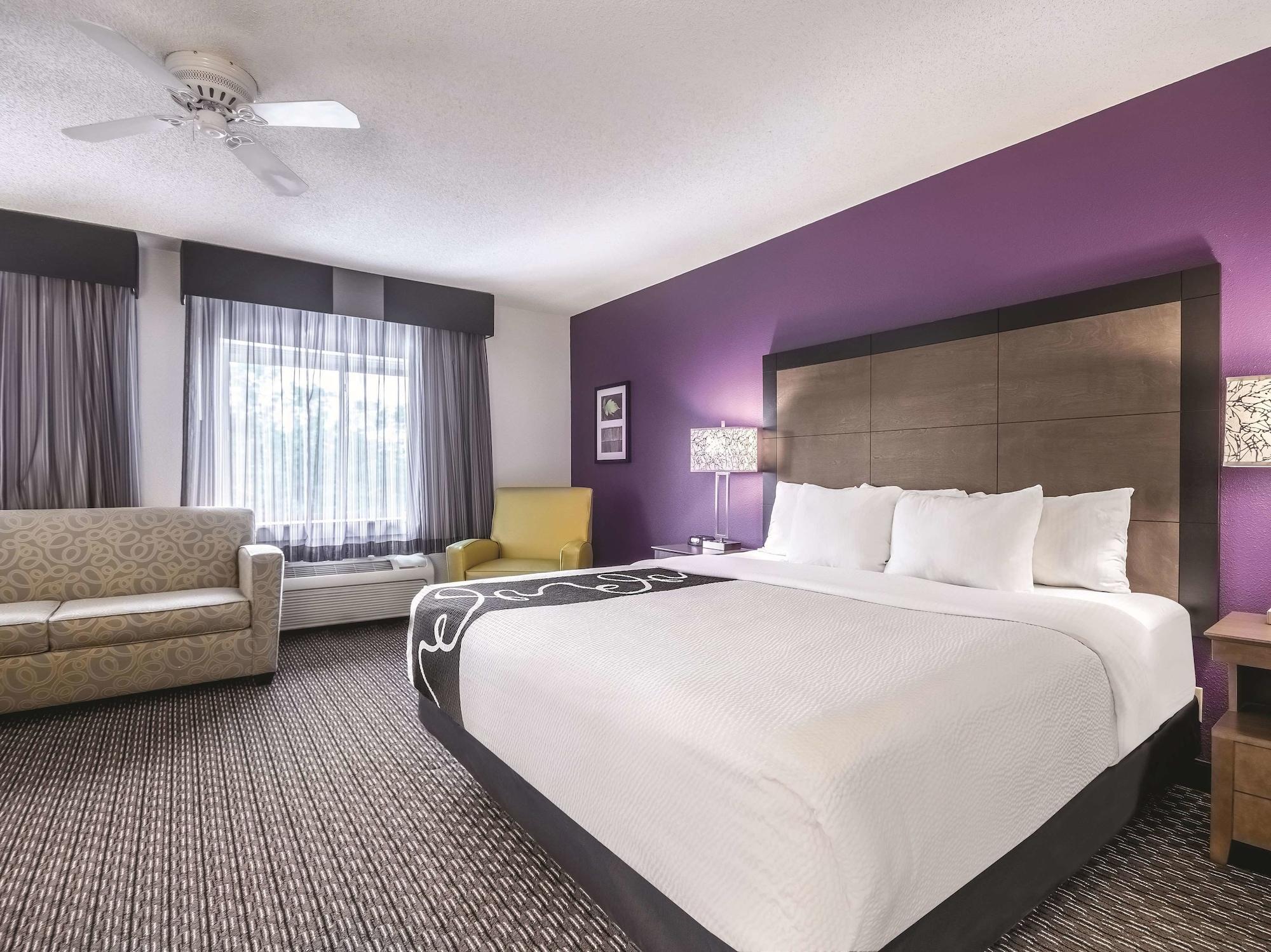 La Quinta By Wyndham Hartford Bradley Airport Hotel Windsor Locks Kültér fotó