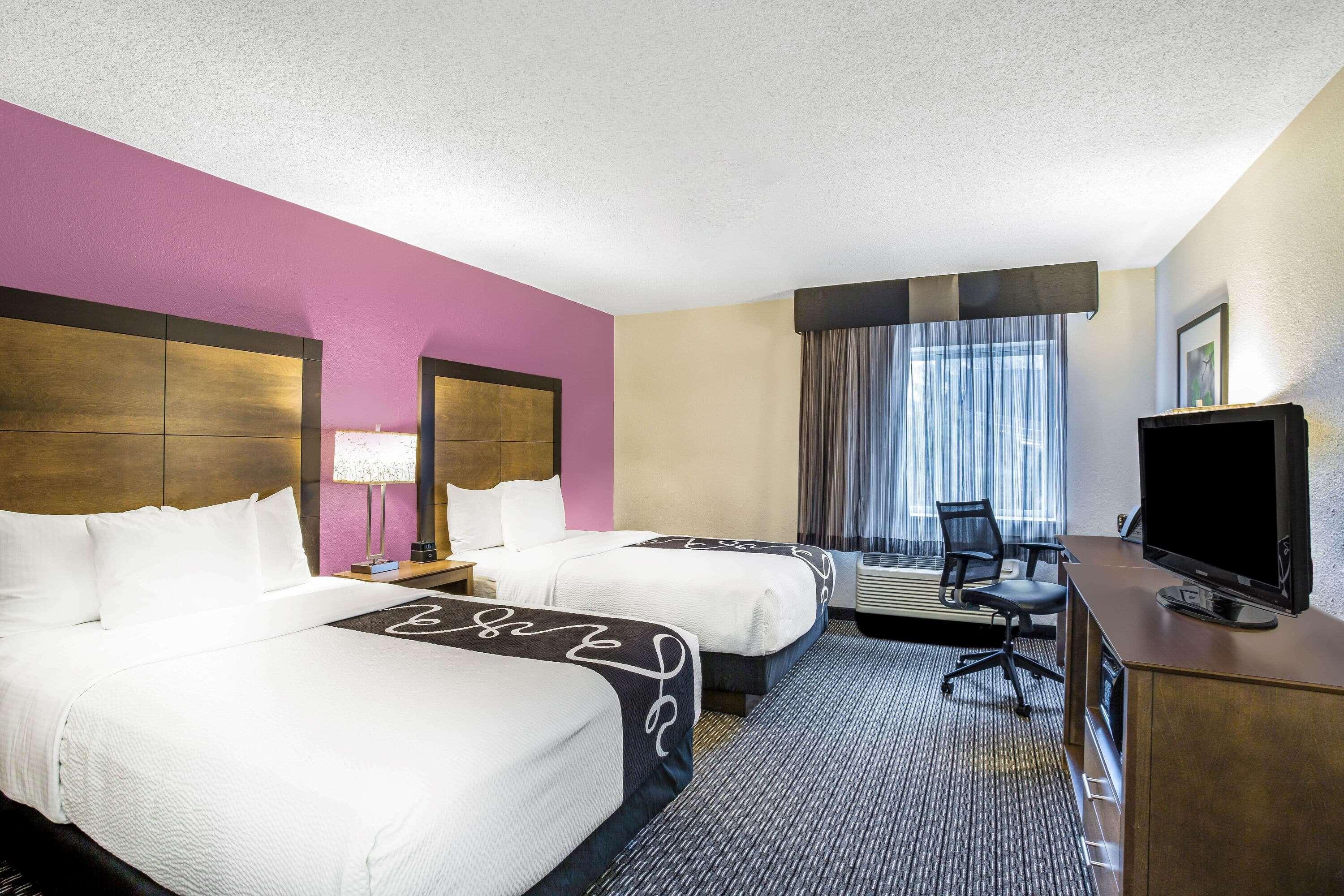 La Quinta By Wyndham Hartford Bradley Airport Hotel Windsor Locks Kültér fotó