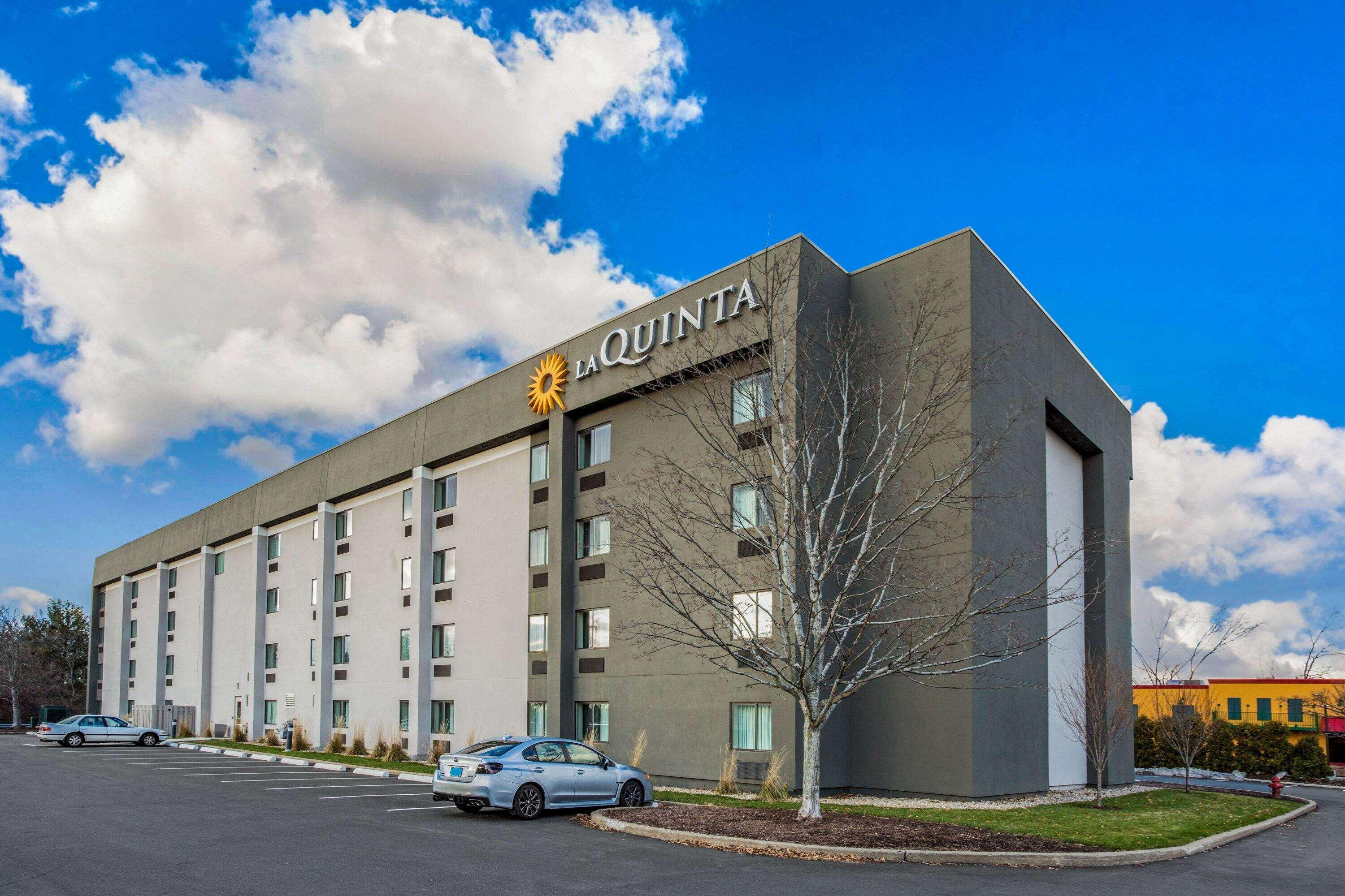 La Quinta By Wyndham Hartford Bradley Airport Hotel Windsor Locks Kültér fotó