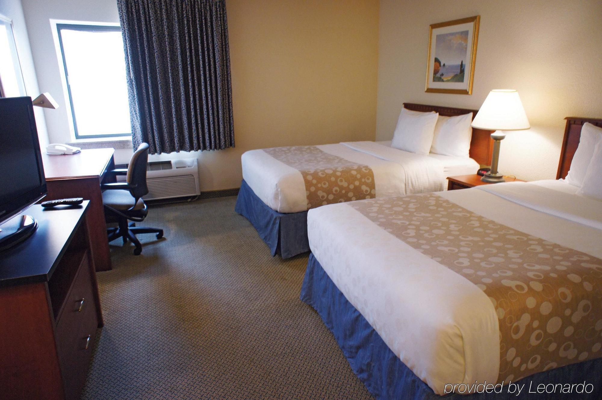 La Quinta By Wyndham Hartford Bradley Airport Hotel Windsor Locks Kültér fotó