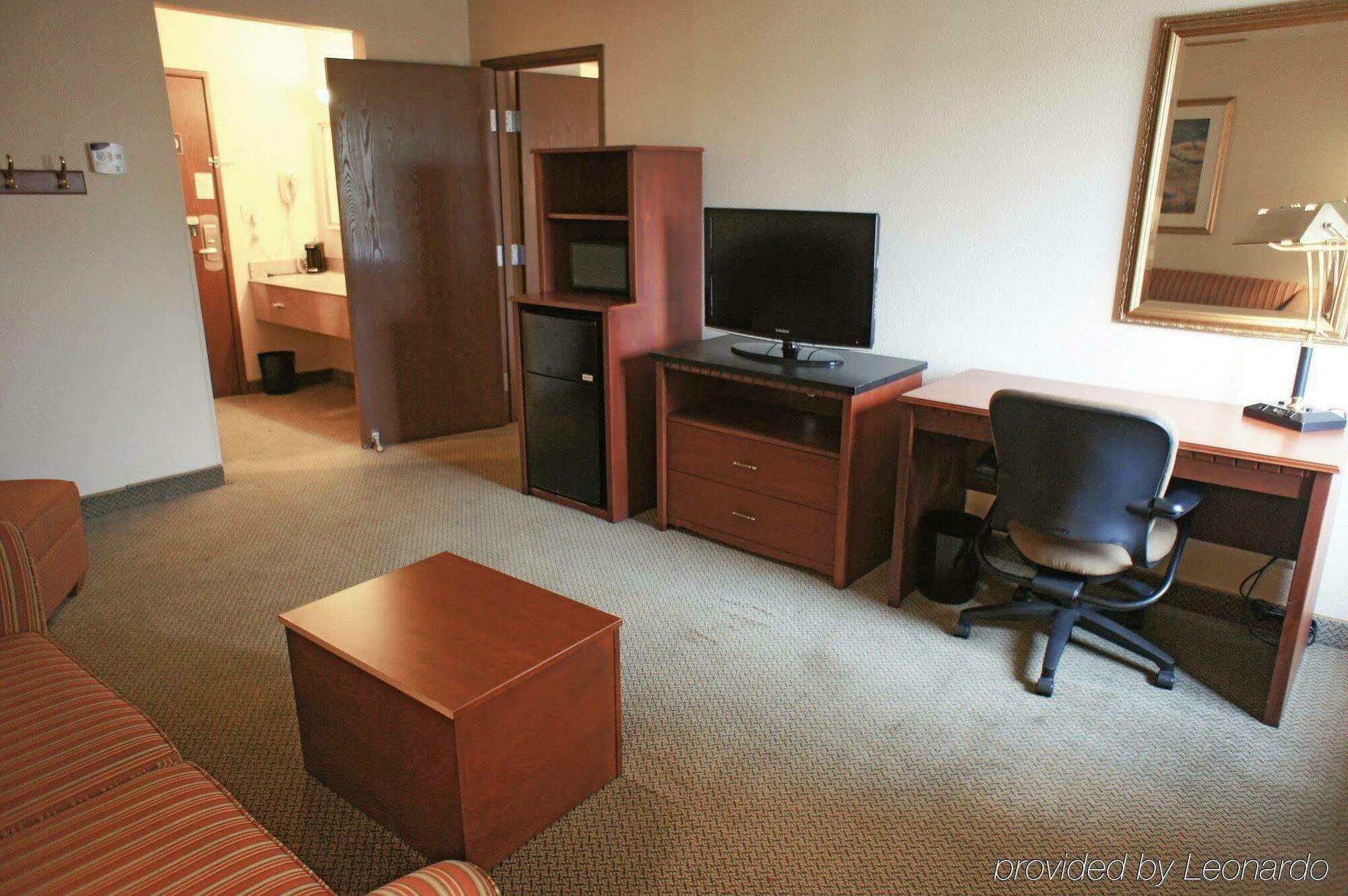 La Quinta By Wyndham Hartford Bradley Airport Hotel Windsor Locks Kültér fotó